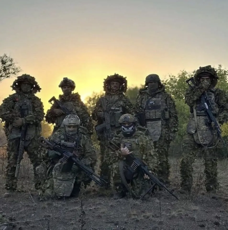 Поступил срочный запрос от военных на 70 маскировочных сетей за месяц, объявлен сбор сил всех волонтёров района.