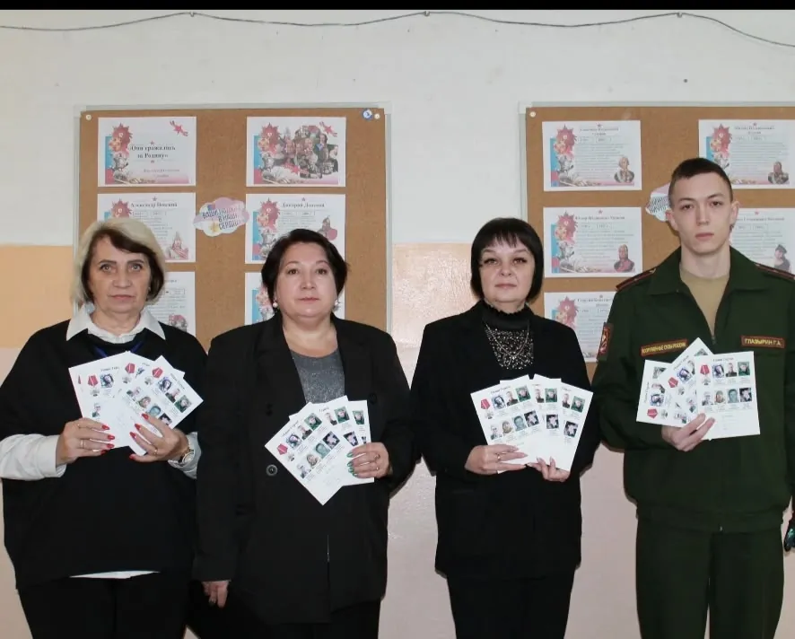 Продолжение акции «Учитель Героя» в двух школах, работа в Воскресной школе и помощь от новых волонтёров.